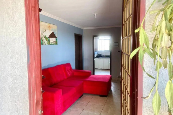 Room 4 of 14