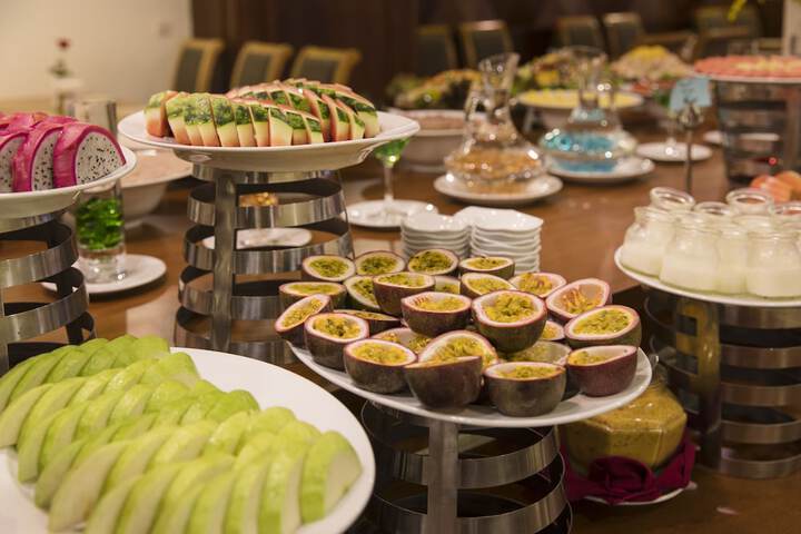 Dining 156 of 189