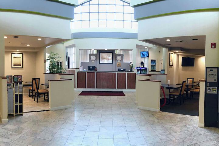 Guest Lobby
