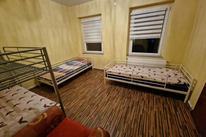 Room 7 of 7