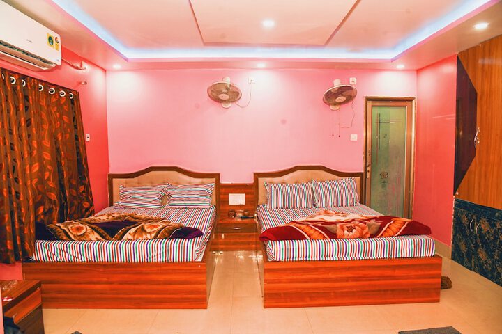 Room 27 of 54