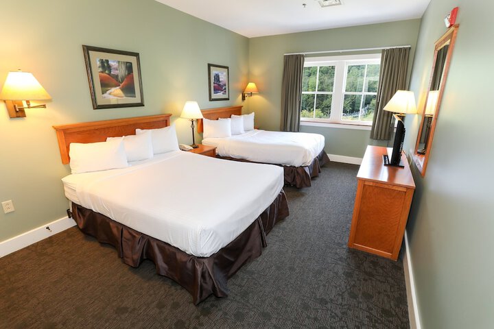 Standard Room, King or Two Doubles (8 of 19)