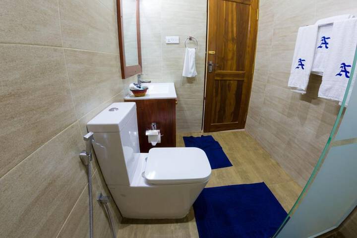 Room 19 of 25