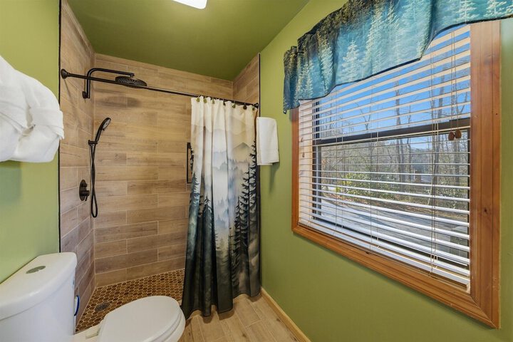 Room 14 of 29