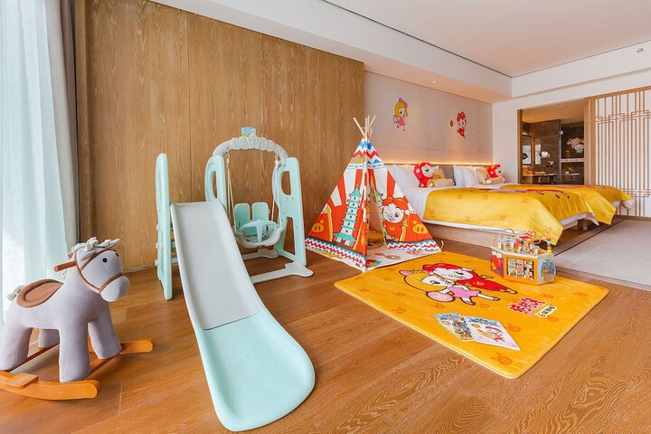 Room 26 of 135