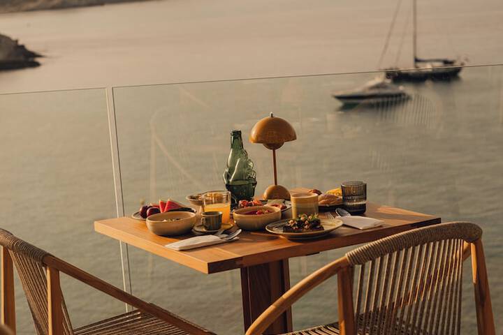 Breakfast/Coffee Service 68 of 74