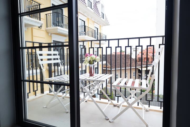Terrace/Patio 23 of 70