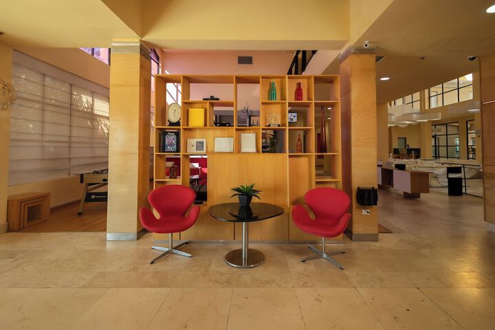 Hotel Interior 6 of 81