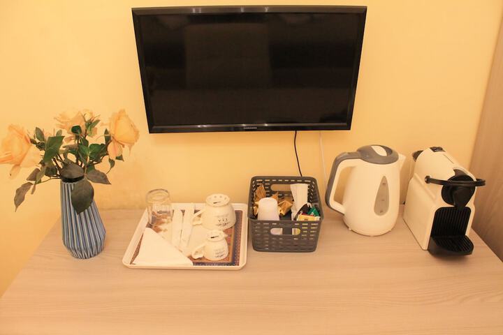 Room 27 of 50