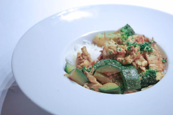 Dining 88 of 124