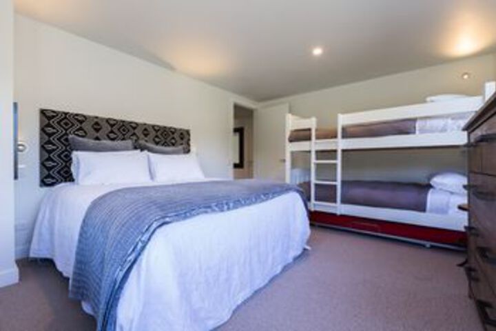 Room 28 of 56