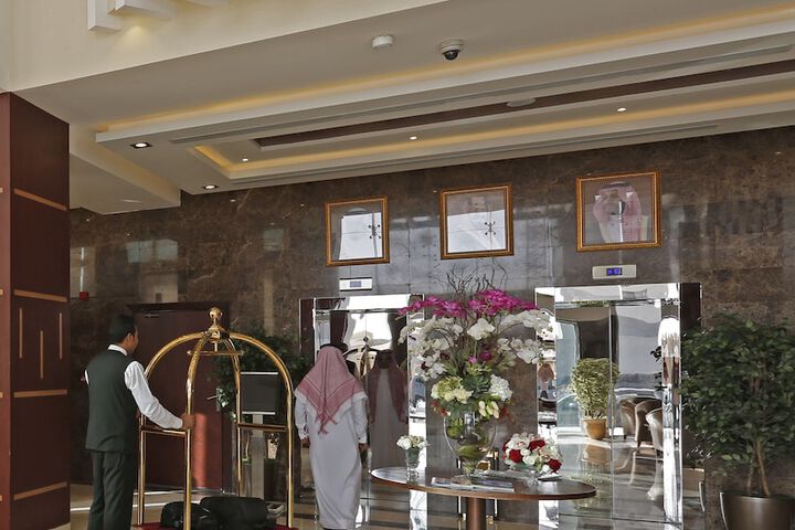 Hotel Interior 5 of 61
