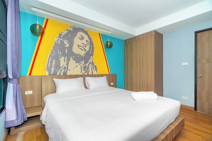 Room 18 of 71