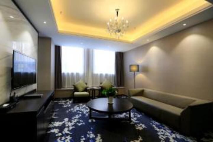 Wuzhou Art Hotel