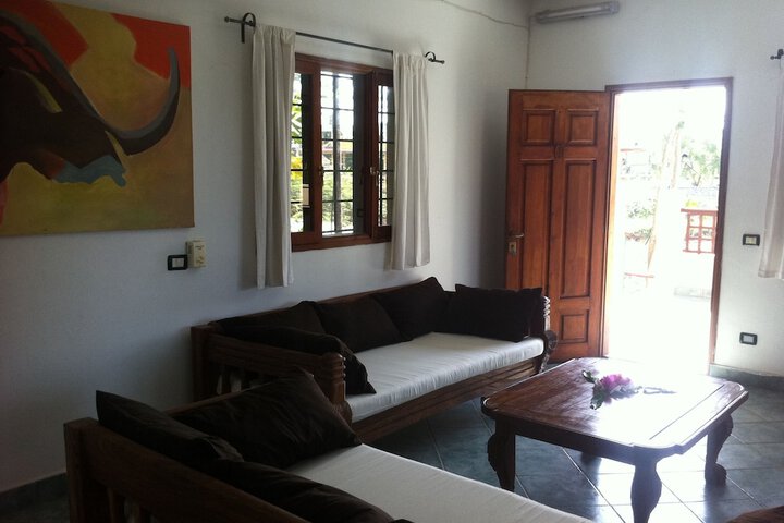 Room 5 of 17