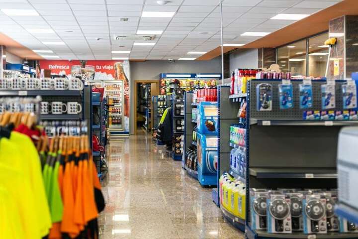 Gift Shop 20 of 38