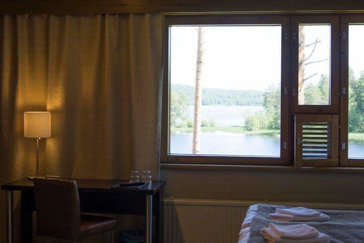 Room 17 of 35
