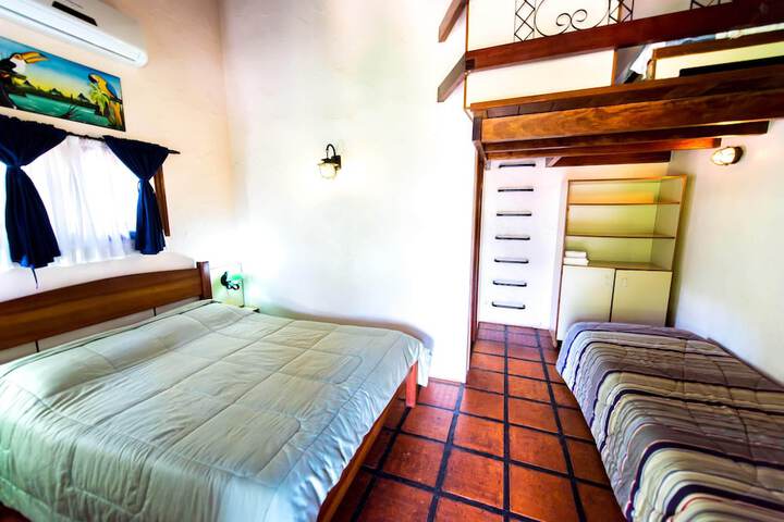 Room 5 of 35