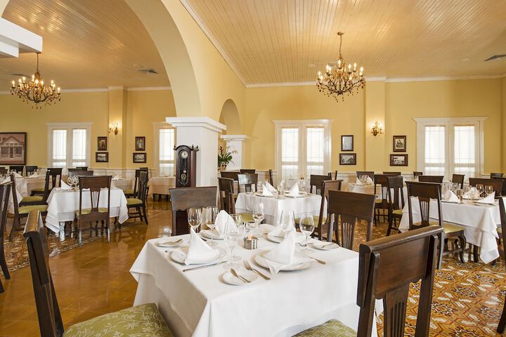 Dining 97 of 159