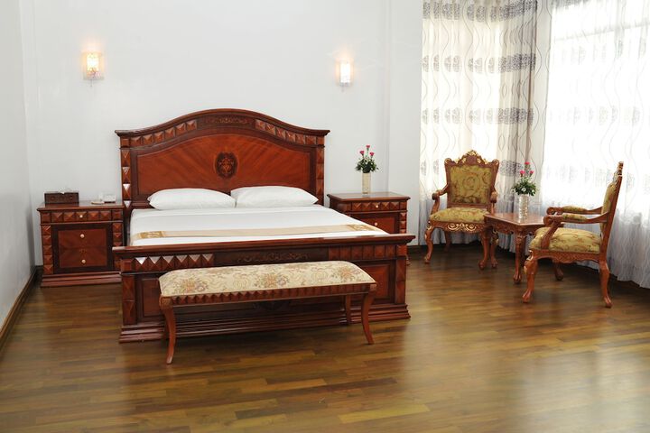 Room 9 of 57