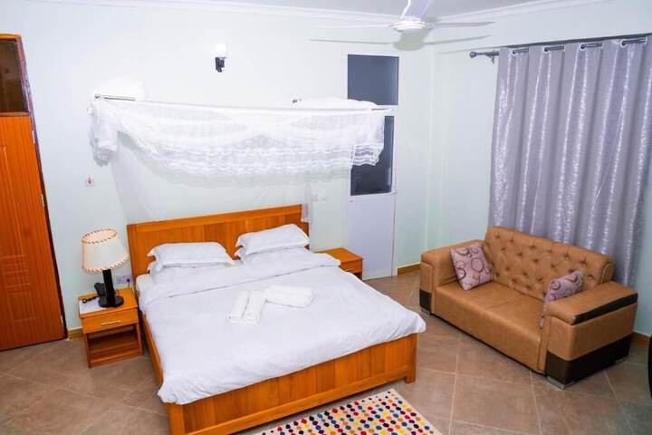 Room 15 of 43