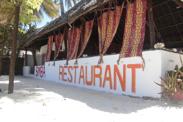 Dining 43 of 65