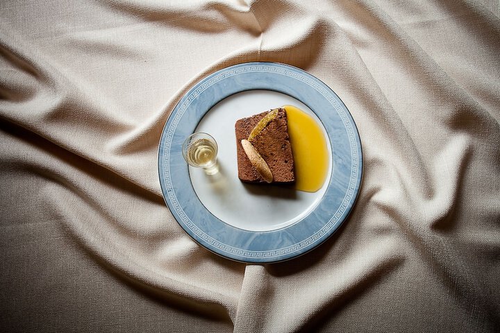 Dining 14 of 29