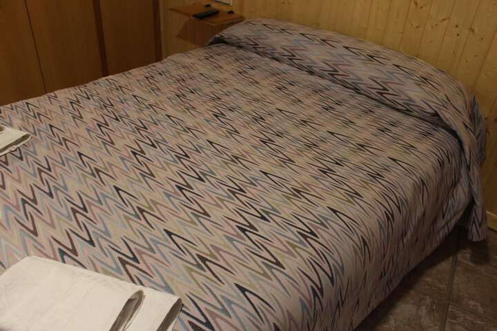 Room 11 of 44