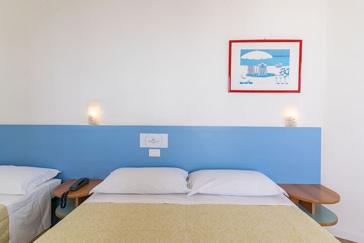 Room 14 of 84
