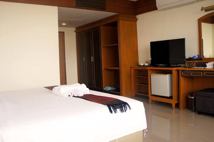 Room 17 of 72