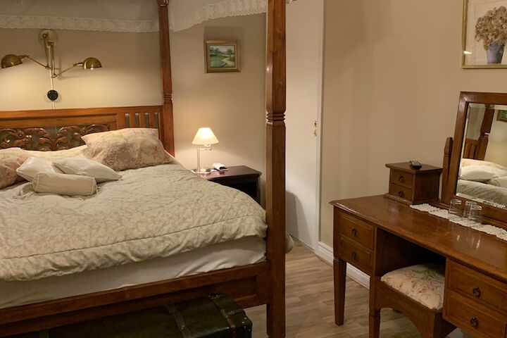 Room 18 of 60
