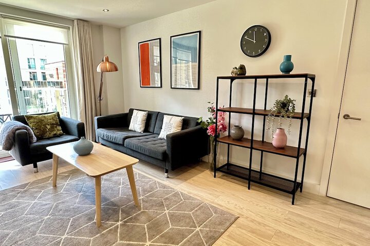 Room 12 of 20