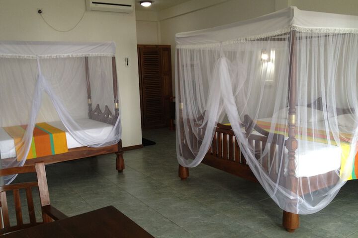 Room 3 of 31