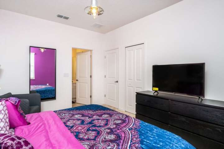 Room 2 of 64