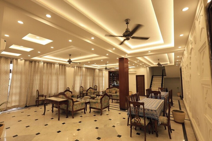 Hotel Interior 9 of 49