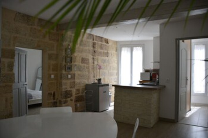 Image of A lAbri du Palais