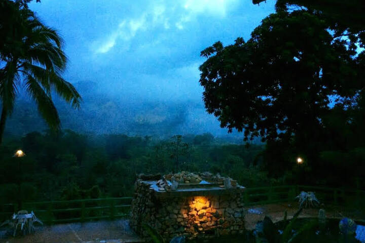 HOTEL CASA LAKYUM