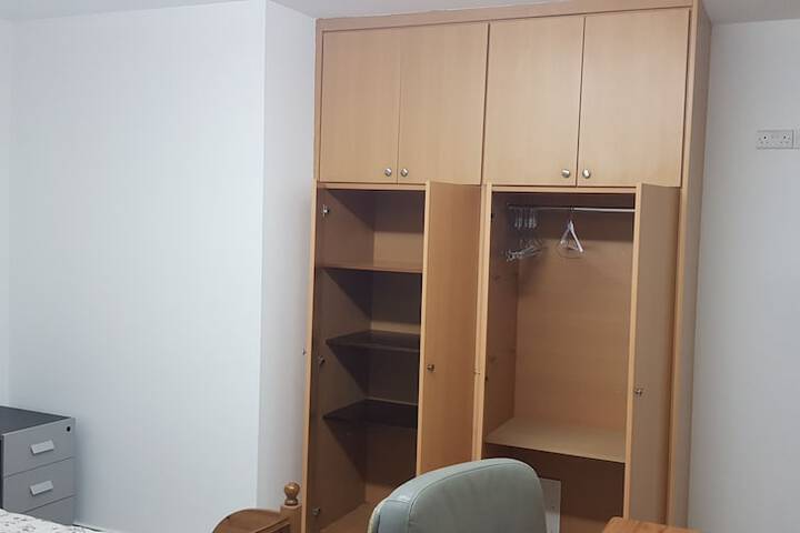 Room 36 of 63