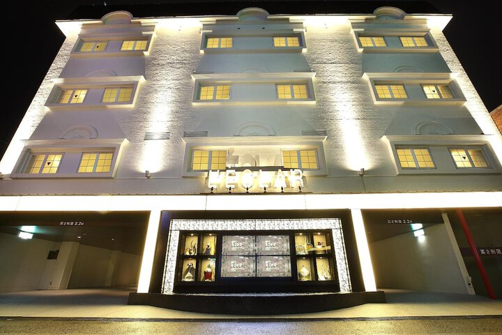 Hotel 43 of 43