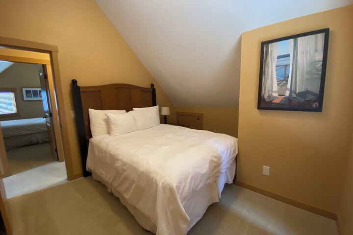 Room 91 of 543