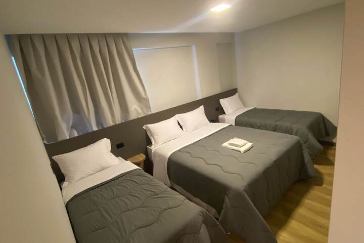 Room 8 of 15