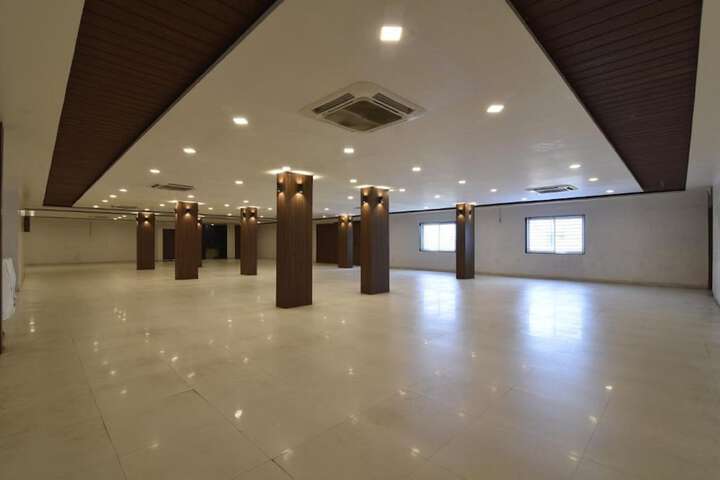 Ballroom/Hall 37 of 43
