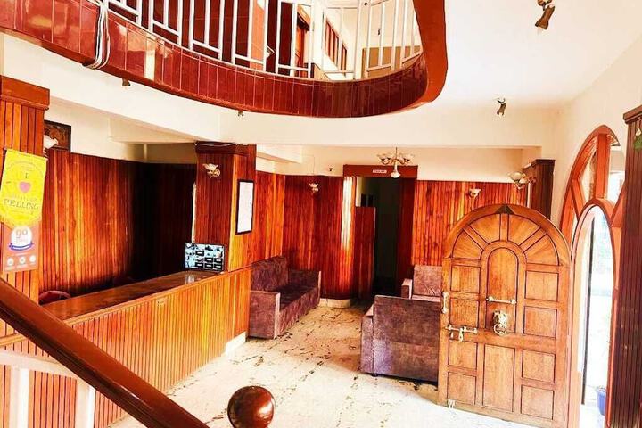 HOTEL TASHI GYAL TSEN