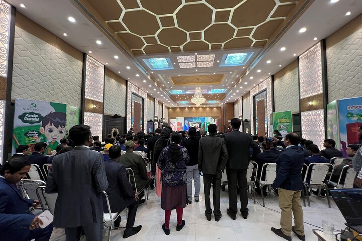 Ballroom/Hall 46 of 78