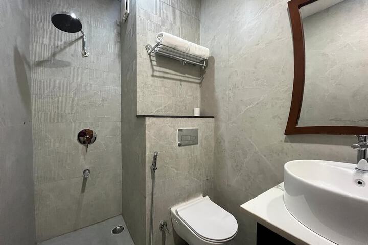 Clean Restrooms
