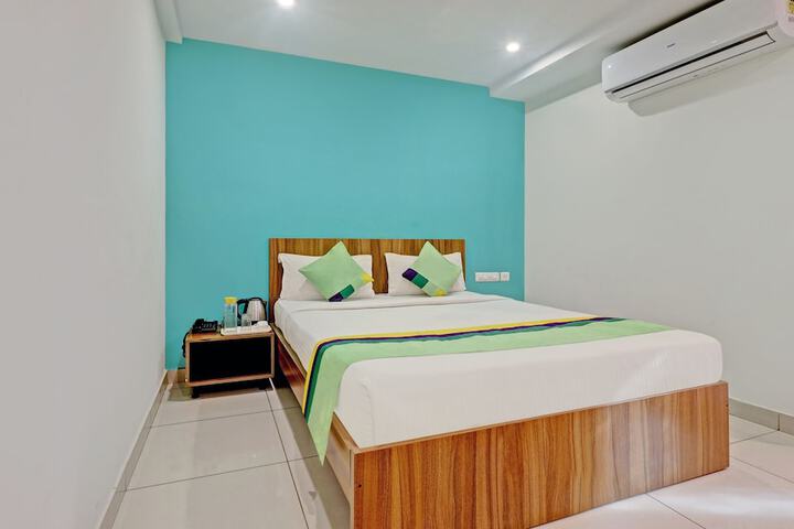 Room 15 of 42