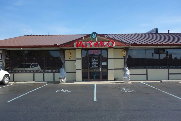 Photo of ECONO LODGE HUNTSVILLE