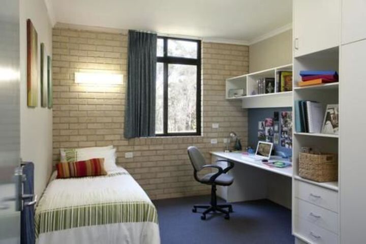 Room 3 of 14