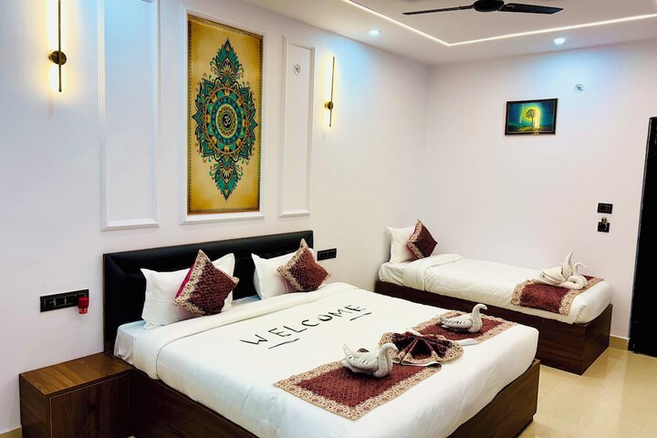 Room 14 of 39