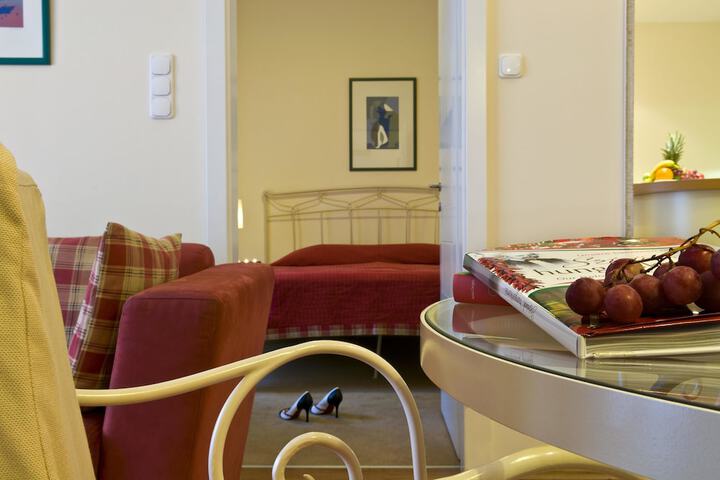 Room 12 of 60